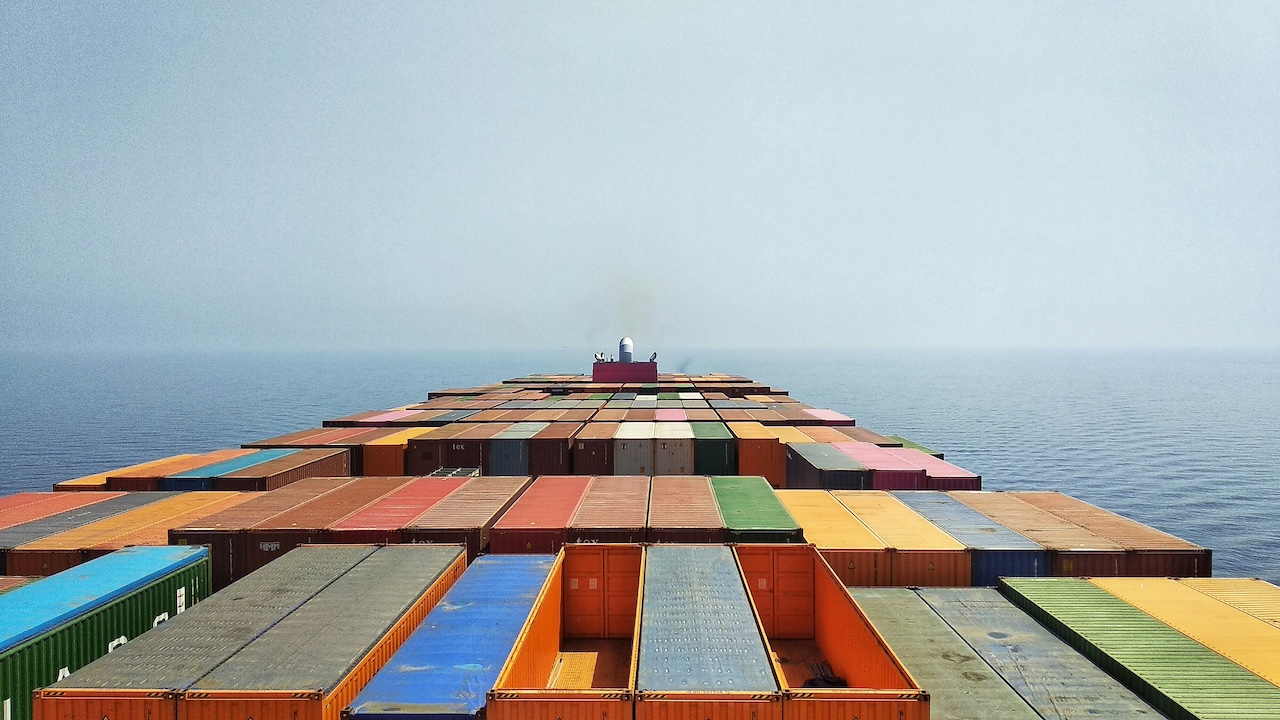 Wie die Schließung der Straße von Hormuz die Weltwirtschaft beeinflusst