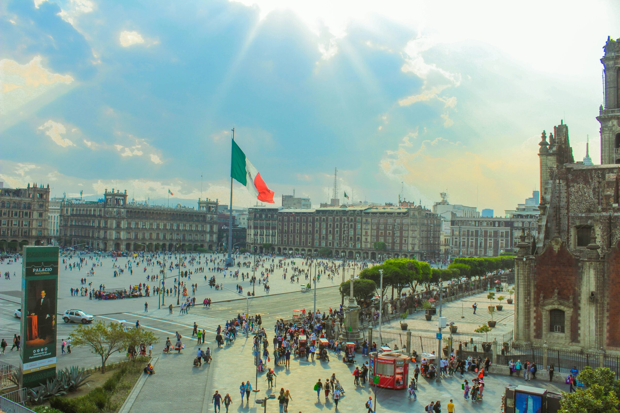 Amtsenthebungen von Gouverneuren in Mexiko: Fristen, Verfahren und rechtliche Folgen