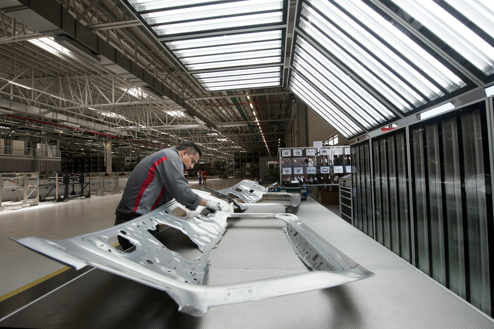 BMW-Werk SLP schließt das Halbjahr mit Produktions- und Exportrückgang ab