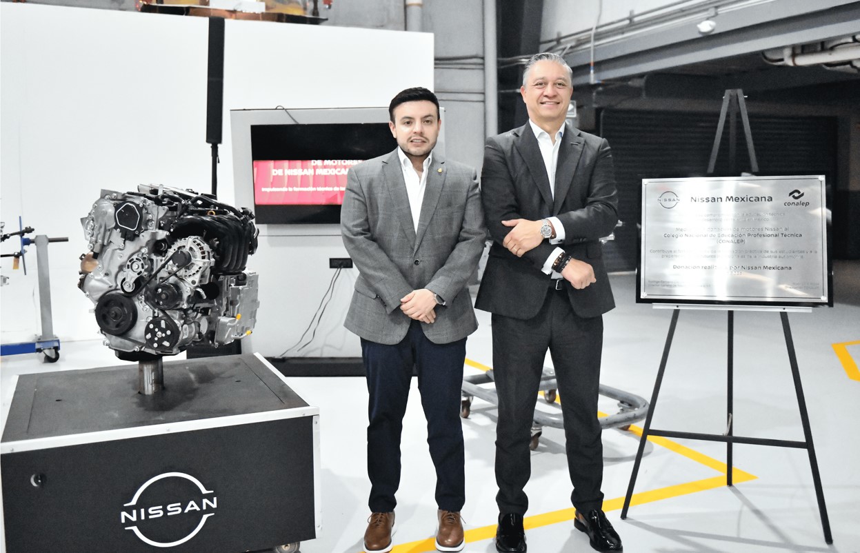 Nissan spendet über 50 Motoren an Conalep zur Ausbildung von 40.000 Studenten im Automobilbereich