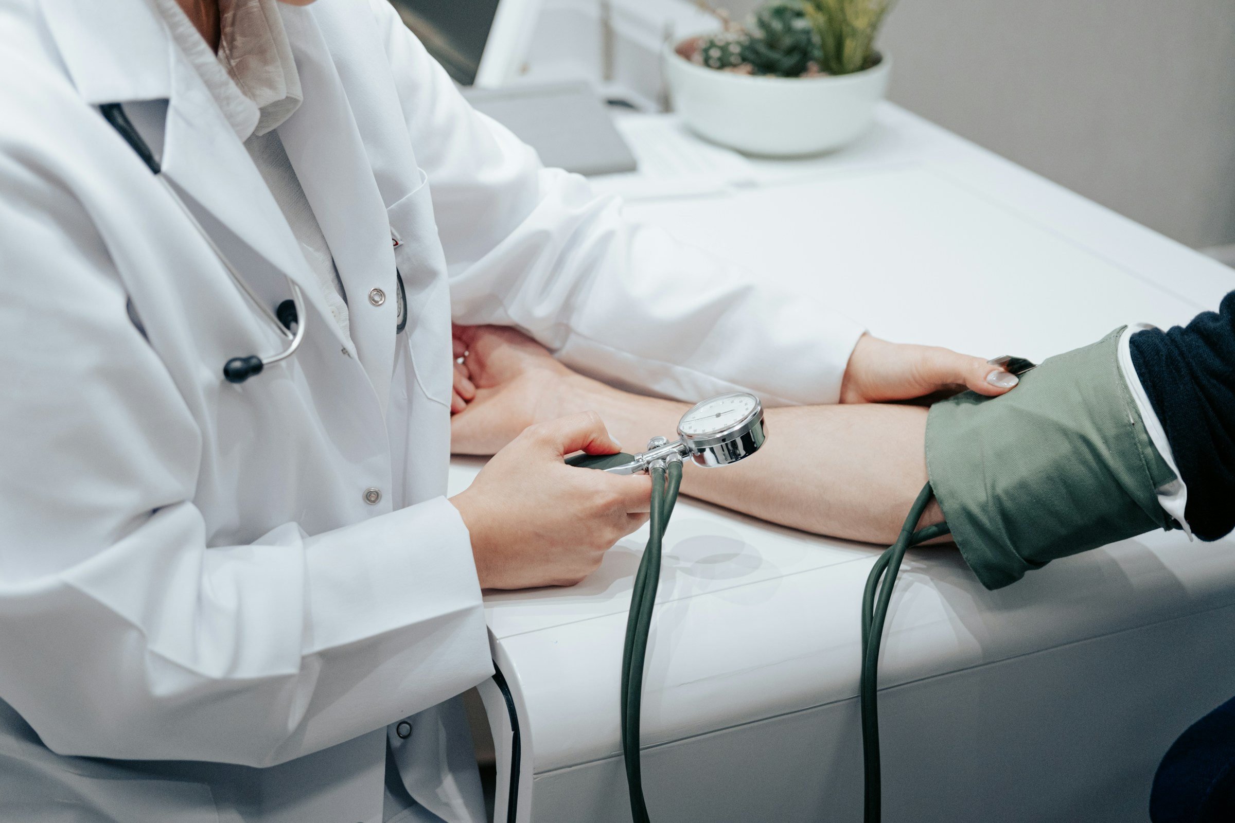 Potosinos sparen bis zu 1.200 Pesos durch neue kostenlose IMSS-Bienestar-Beratungsstellen in SLP